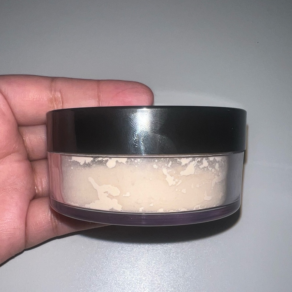 Sephora translucent setting Powder - Picture 3 of 4